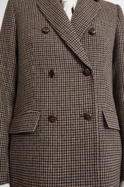 Veste blazer à carreaux;${refinementColor}