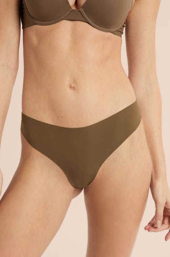 Microfibre Thong;${refinementColor}