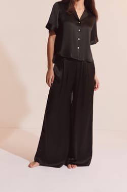 Pantalon de pyjama large en soie;${refinementColor}