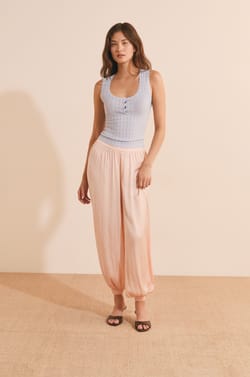 D&eacute;bardeur en pointelle;${refinementColor}