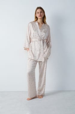 Ensemble 3 pi&egrave;ces de pyjamas satin&eacute; &agrave; motifs;${refinementColor}