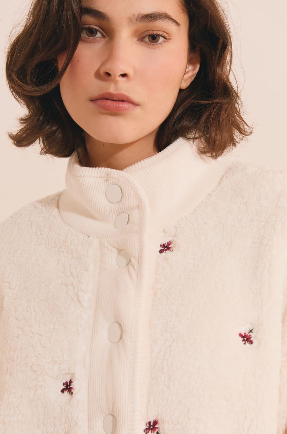 Veste avec motif floral;${refinementColor}