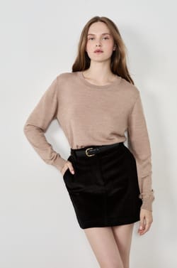 Short Velvet Skirt;${refinementColor}