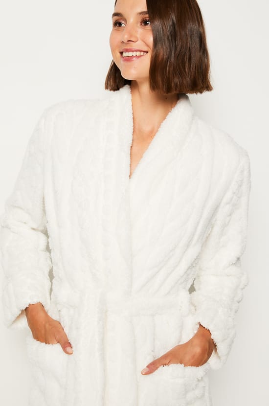 Fleece Bathrobe;${refinementColor}