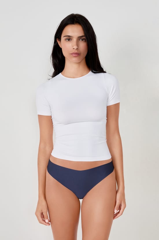 Tanga en microfibre;${refinementColor}
