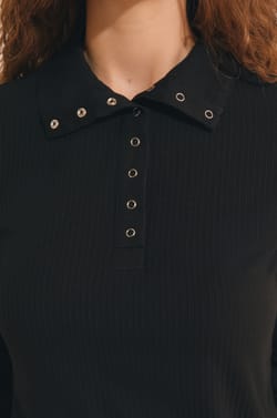 T-shirt manches longues avec boutons;${refinementColor}