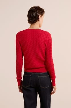 Pull col V en maille fine;${refinementColor}