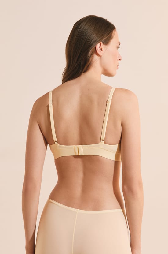 Soutien-gorge triangle en microfibre;${refinementColor}