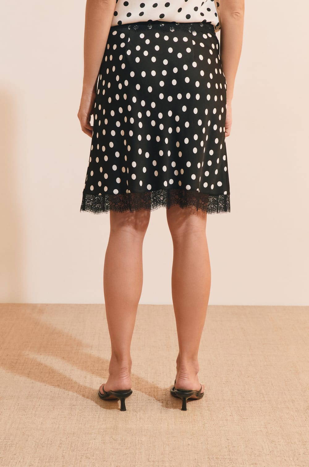 Short Satin Skirt With Polka Dots And Lace Details;${refinementColor}