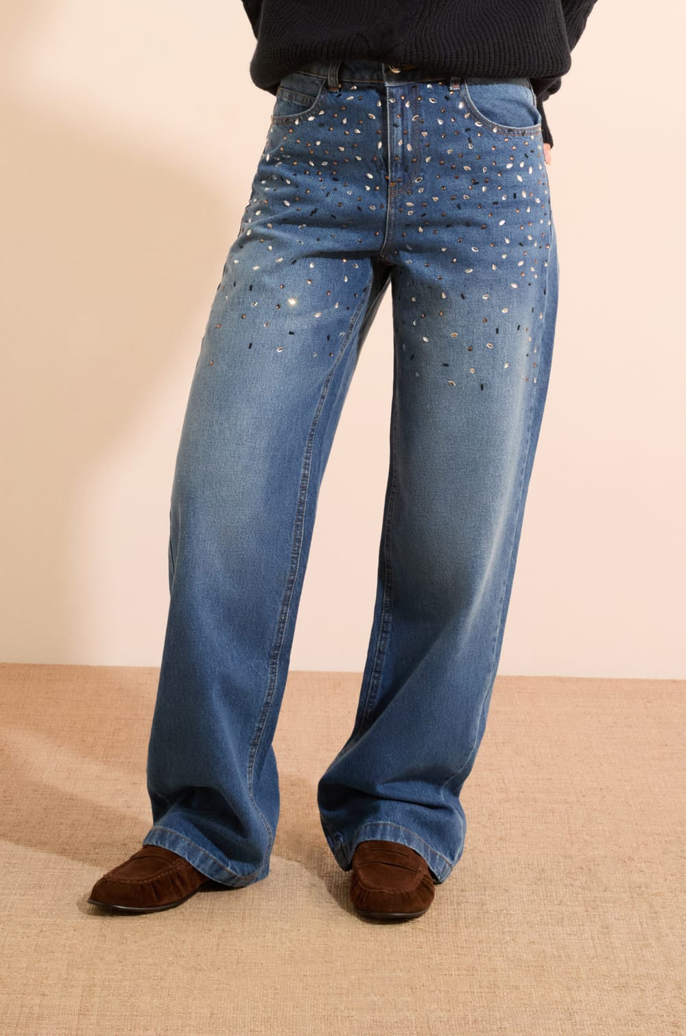 Jean avec strass;${refinementColor}