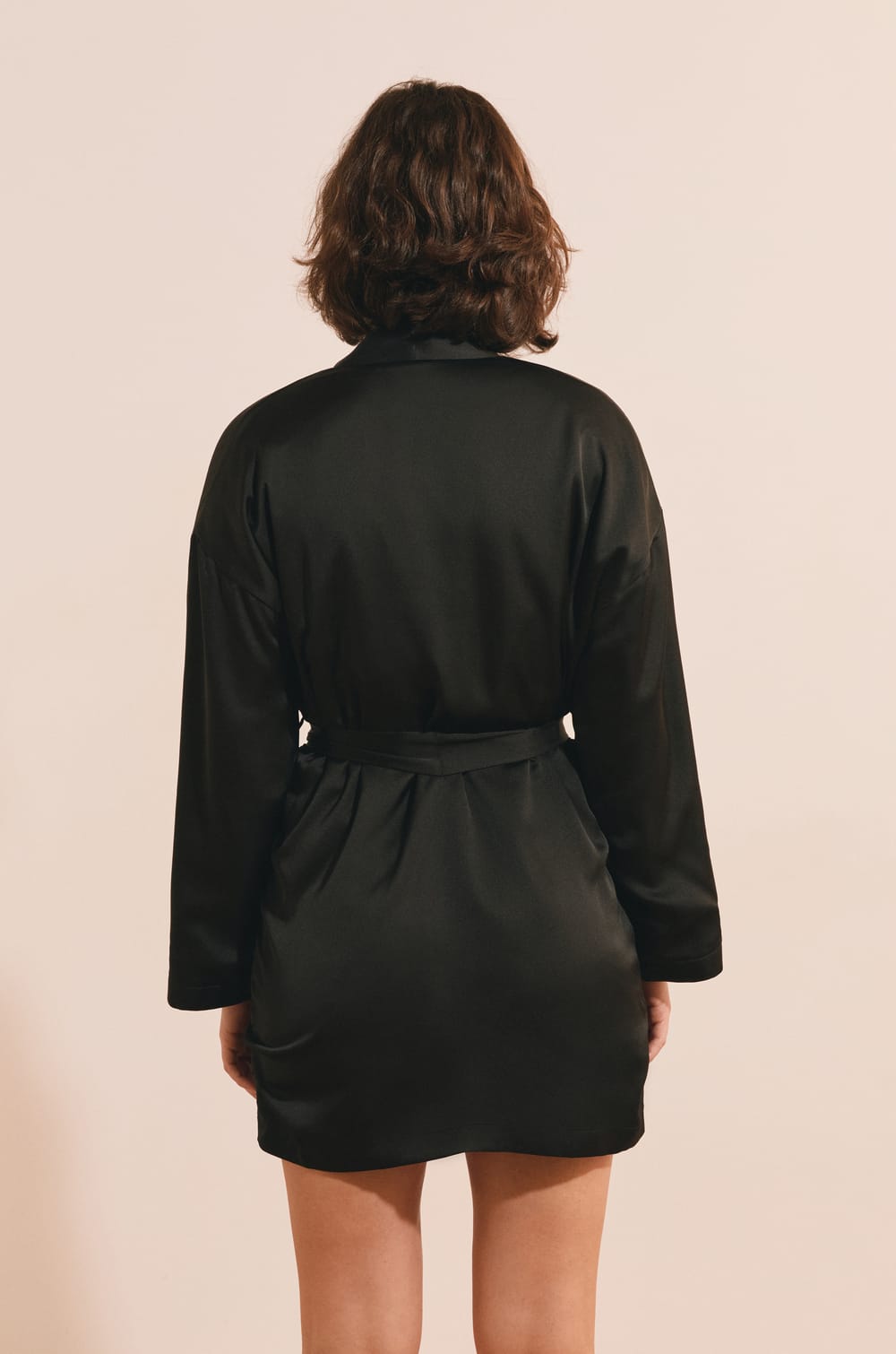 D&eacute;shabill&eacute; avec ceinture;${refinementColor}
