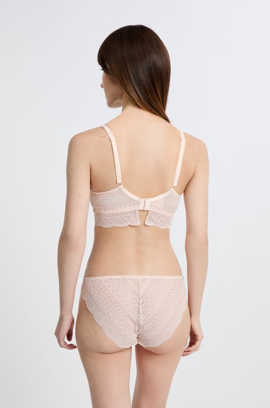 Post-mastectomy wireless triangle bra;${refinementColor}