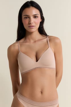 Biustonosz tr&oacute;jkątny bez fiszbin z koronkowymi detalami;${refinementColor}