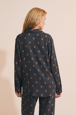 NE PAS METTRE EN LIGNE - SPE EXPORT - Chemise de pyjama &agrave; motifs chiens;${refinementColor}