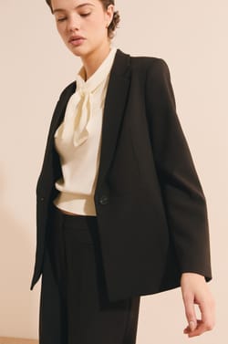 Blazer droit &agrave; col tailleur;${refinementColor}