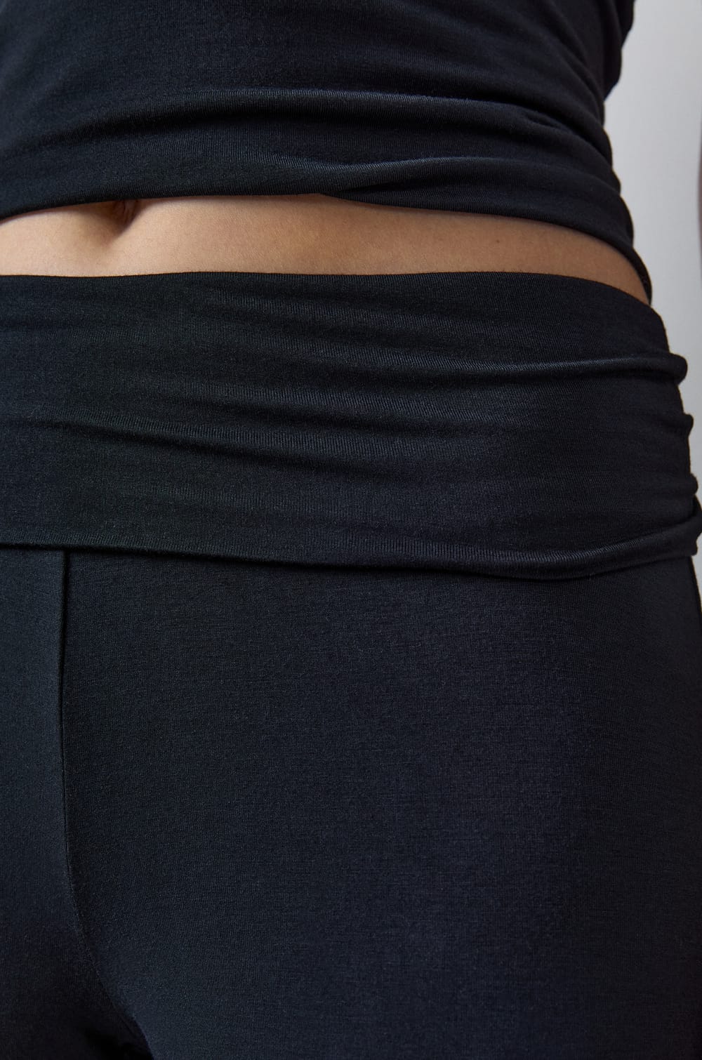 Pantalon de pyjama large en modal;${refinementColor}
