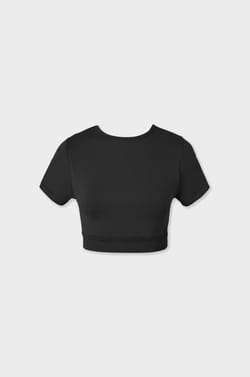 Camiseta deportiva de manga corta 2 en 1;${refinementColor}