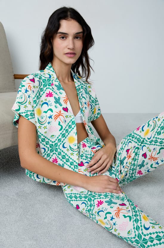 Printed short-sleeved pyjama shirt;${refinementColor}