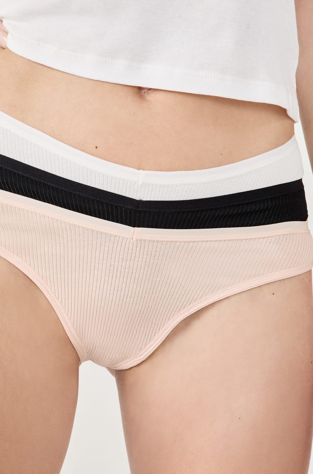 Pack of 3 Cotton Tangas;${refinementColor}