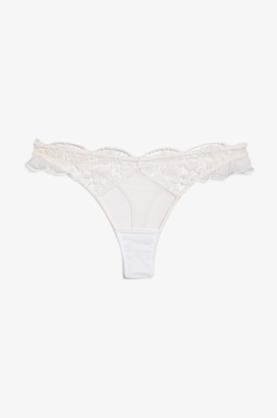 String en tulle brodé;${refinementColor}