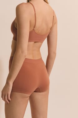 Short boyleg sans coutures en coton biologique;${refinementColor}