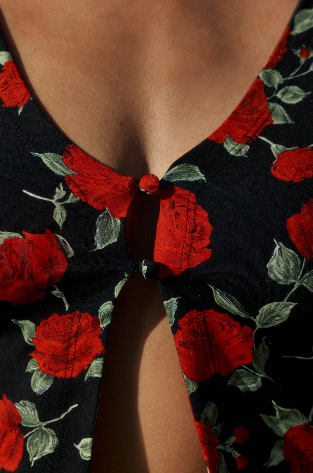 Gilet &agrave; motif floral;${refinementColor}