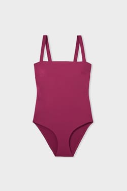 Corrigerend badpak met vierkante hals;${refinementColor}