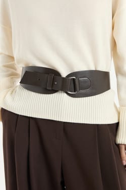 Ceinture large;${refinementColor}