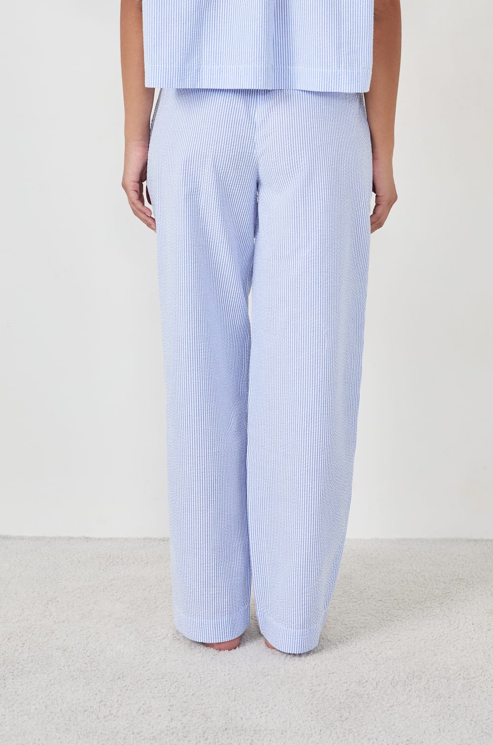 Pantalón de pijama de rayas finas;${refinementColor}