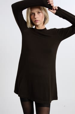 Robe à manches longues avec laine;${refinementColor}