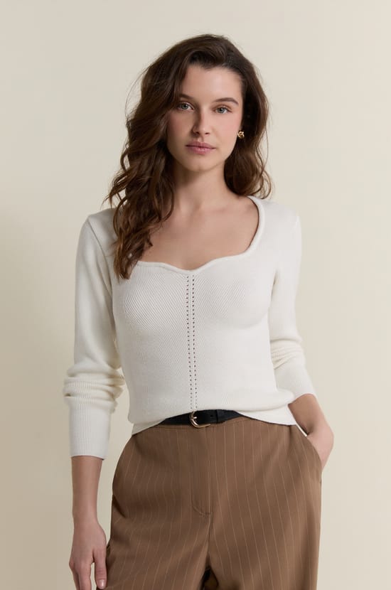 Fitted Top;${refinementColor}