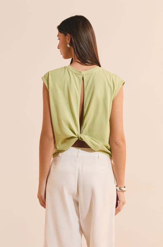 T-shirt col rond avec coton;${refinementColor}