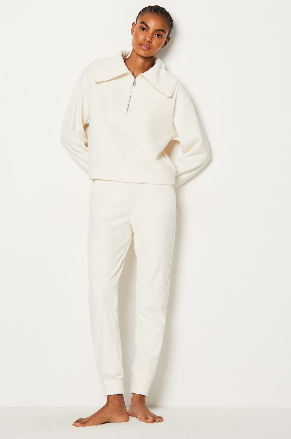 Ribbed pyjama sweatshirt with trucker collar;${refinementColor}