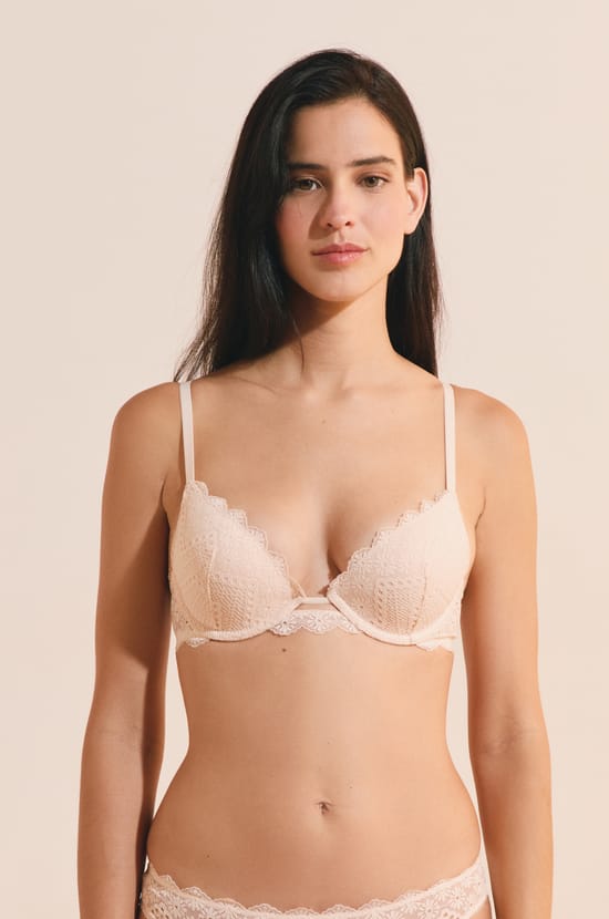 Soutien-gorge N.2 - Le push-up plongeant en dentelle;${refinementColor}