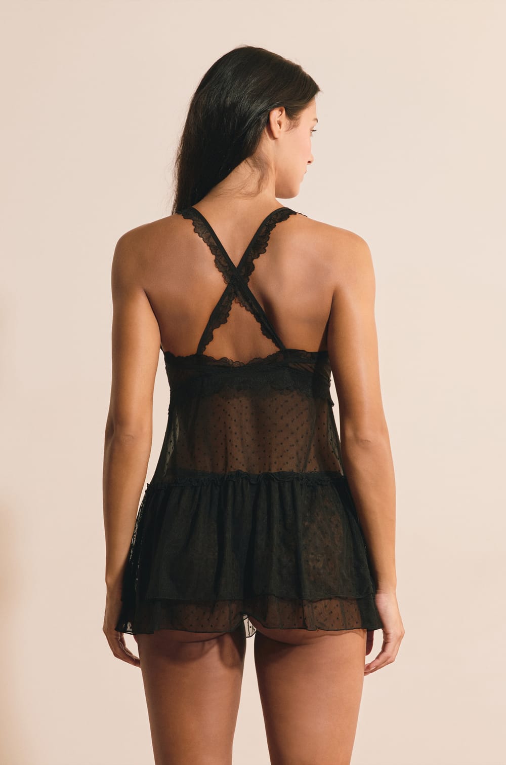 Nuisette transparente avec d&eacute;tails dentelle;${refinementColor}