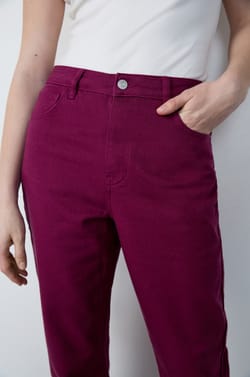 Jean droit;${refinementColor}