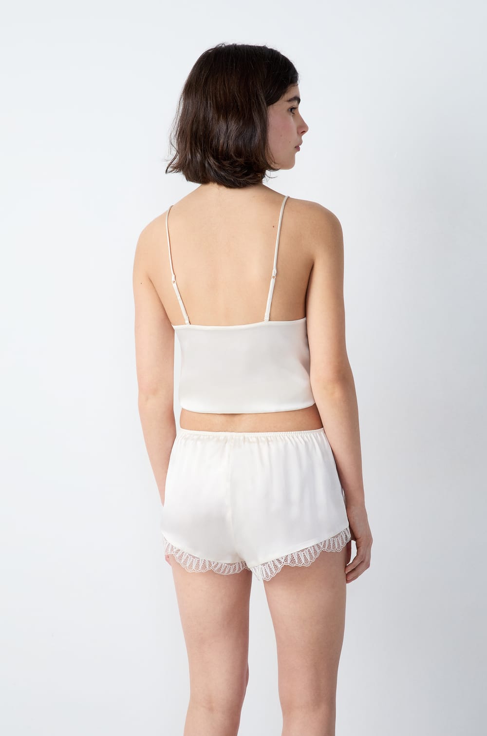 Silk shorts with lace details;${refinementColor}