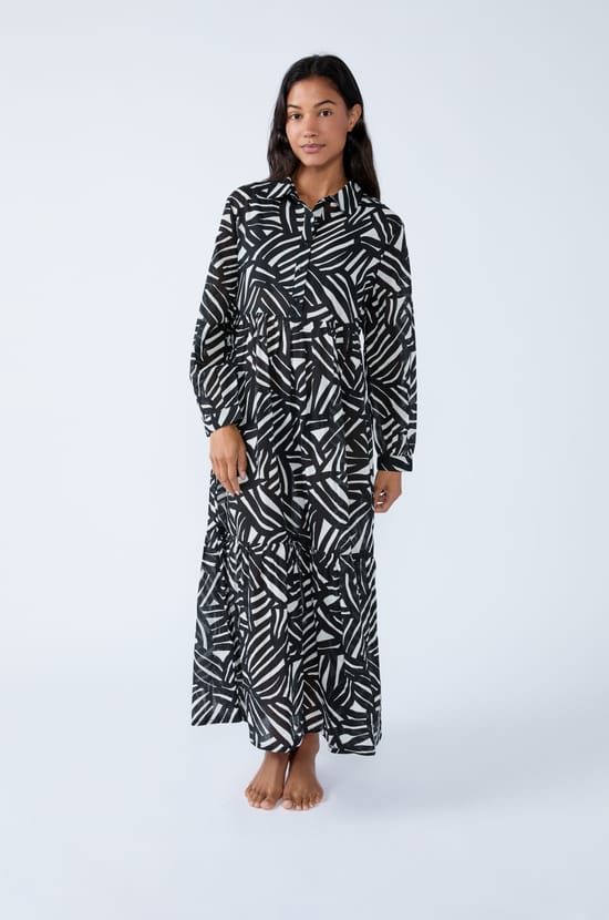 Printed long beach dress;${refinementColor}