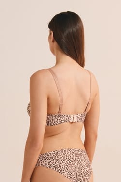 Soutien-gorge coques fines sans armatures;${refinementColor}