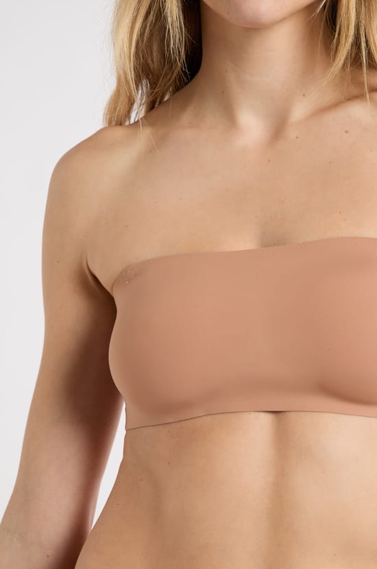 Microfibre Strapless Bra with Removable Straps;${refinementColor}