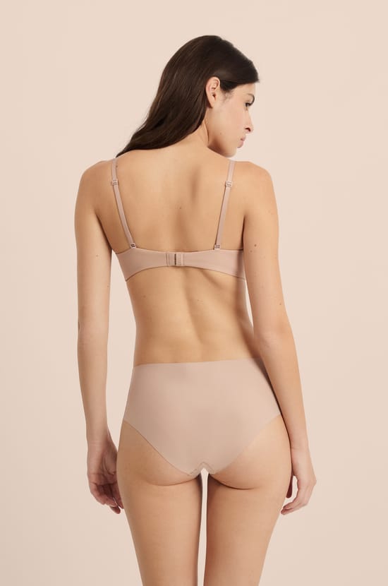 Sujetador de copas finas sin aros de microfibra;${refinementColor}