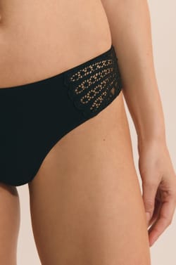 Hipster en dentelle;${refinementColor}