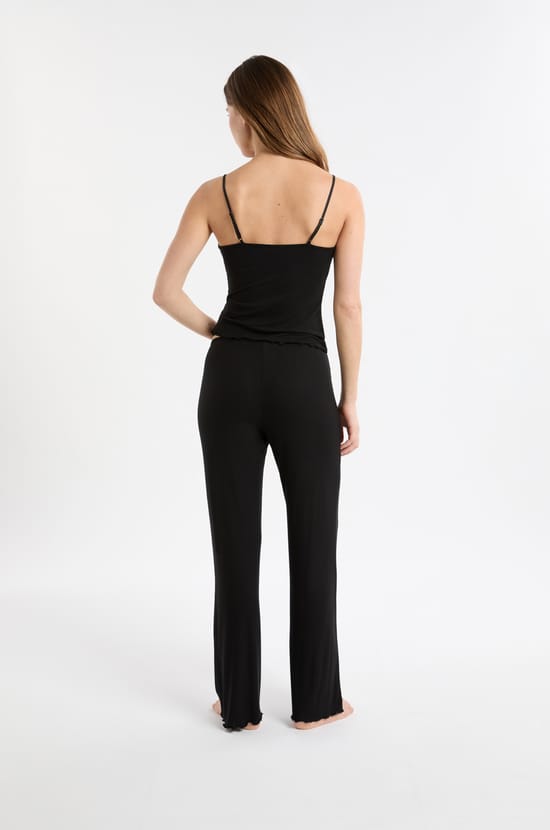 Ensemble de pyjama 2 pièces en maille côtelée détails dentelle;${refinementColor}