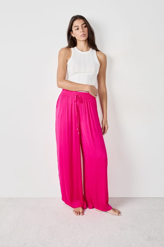 Pantalon satiné coupe large;${refinementColor}