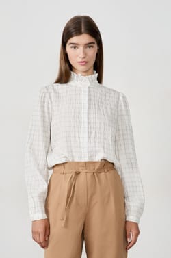 Checkered Shirt;${refinementColor}