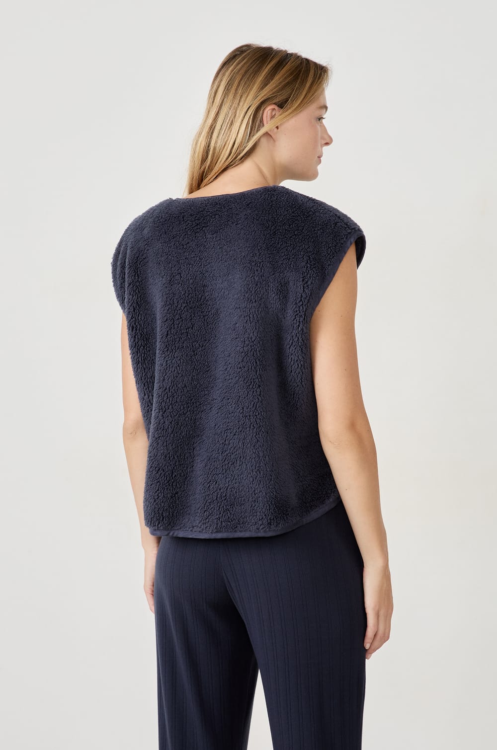 Gilet sans manches effet polaire;${refinementColor}
