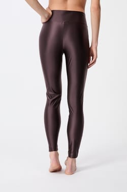 Legging ceinturé à la taille;${refinementColor}