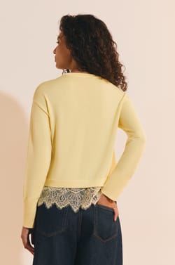 Pull avec coton et d&eacute;tails dentelle;${refinementColor}