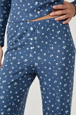 Pantalon de pyjama &agrave; fleurs en pointelle;${refinementColor}