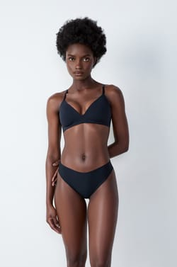 High-leg Tanga in Microfiber;${refinementColor}